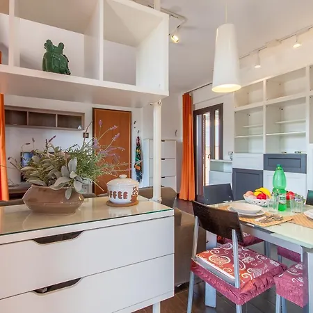 Vicere With Ac And Wi-fi - Happy